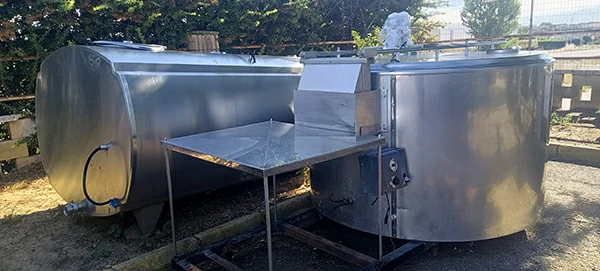 Carlos de las Cuevas, depósitos, aptos para uso alimentarioe