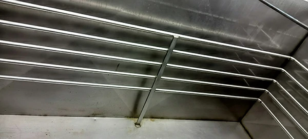 Carlos de las Cuevas, Saladero, Balsa de agua helada