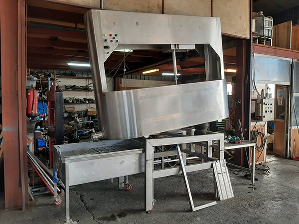 Carlos de las Cuevas, cuba de cuajo, marca Ardi