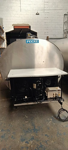 Carlos de las Cuevas, tanque de leche y frío,  marca PACKO, Capacidad 3.100 litros